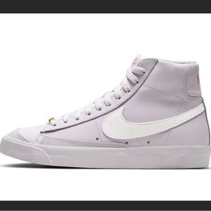Nike Blazer Mid in “Violet/Digital Pink” Size 8.5 WOMENS